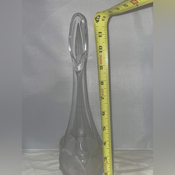 Vintage Viking Glass Cabbage Leaf Swung Glass Vase Clear Frosted Base 12” MCM - Picture 7 of 7